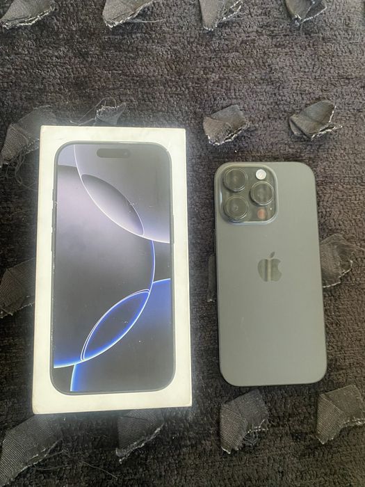 Iphone 16 pro 256GB состояние идеального