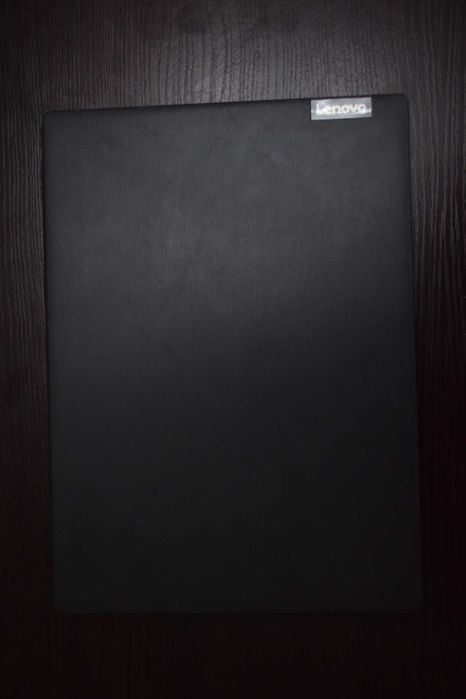 Lenovo (Celeron N4020, 4GB)