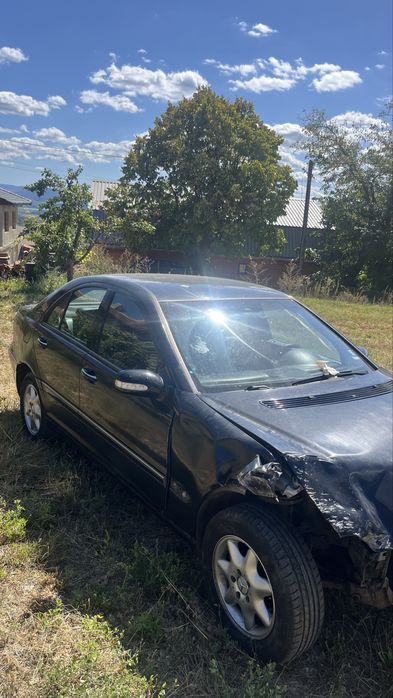 Mercedes Benz w203 C220cdi на части