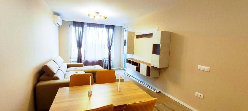 Дава се под наем Двустаен апартамент в София, Младост 4 - 65 кв.м за 847.62 € - Снимка #1