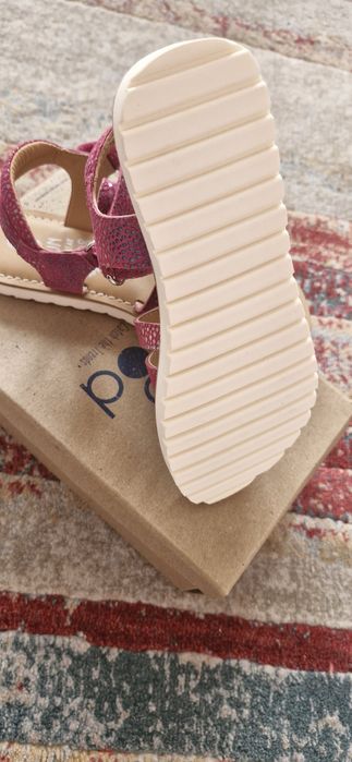 Сандали за момиче от естествена кожа