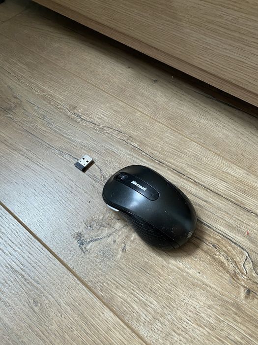 Продам рабочий ноутбук HP