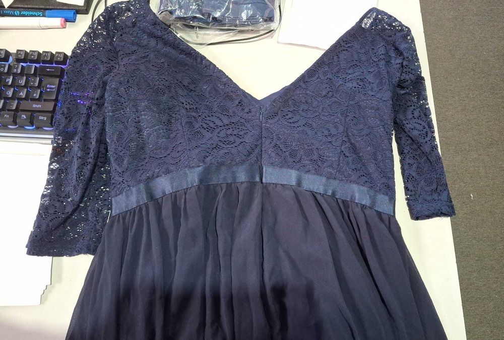 Rochie lunga DRESSTELLS, marimea 3XL, dantela si sifon, bleumarin