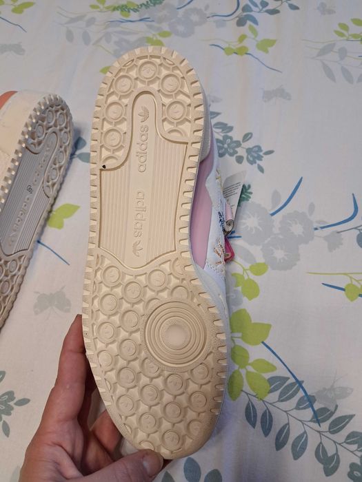 Adidas  нови цветни маратонки