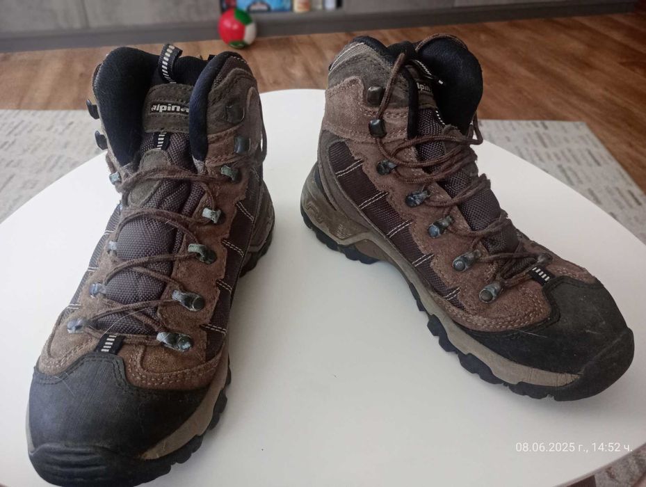 Туристически обувки "ALPINE" 40 номер
