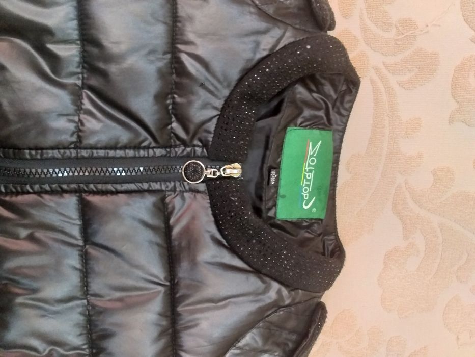 Продаётся куртка