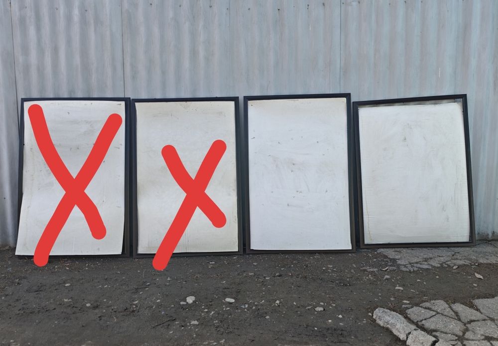 Рамки большого размера из темно коричневого багета  2шт