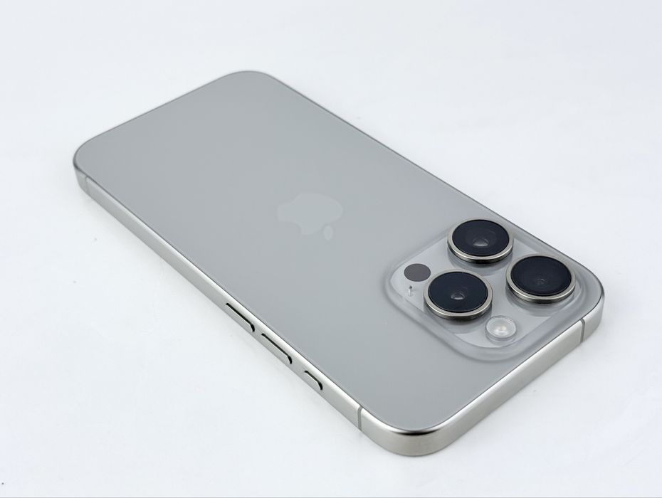 Apple iPhone 15 Pro 128GB Natural Titanium USA Перфектен! Гаранция!