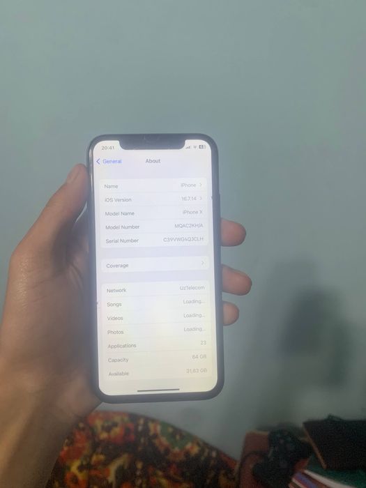 iphone X 64          n