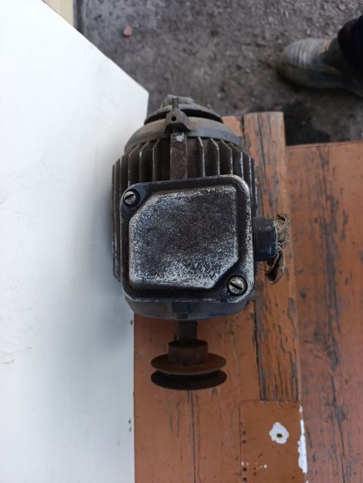 продам электромотор