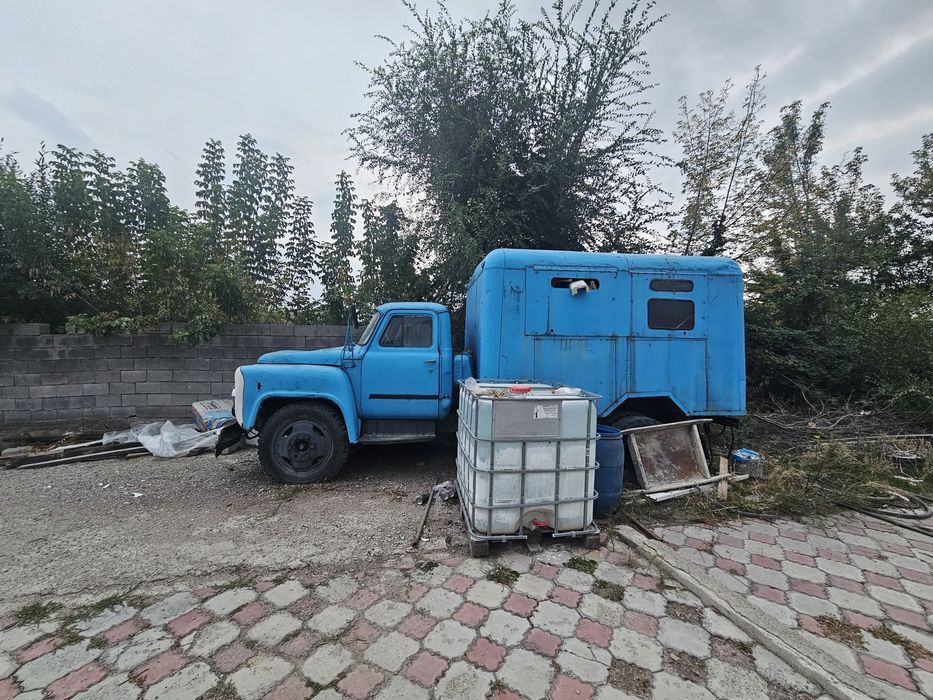 Продам газ 52 . Не дорого