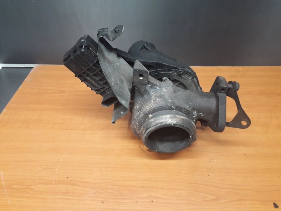 Turbina mercedes 2.2 cdi w203 w211 w209  c e clk  garrett