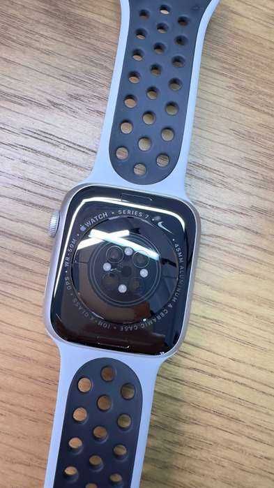 Apple Watch 7 Nike 45mm