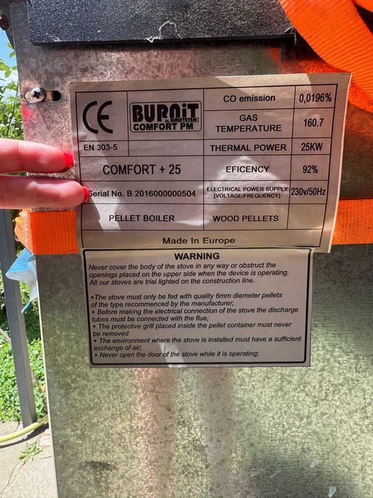 Пелетна камина с водна риза Burnit Comfort 25 kW
