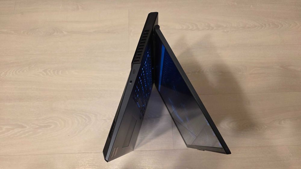 Gaming Legion 5 17ACH6H Ryzen 5 32GB 512 SSD RTX 3060 6GB Windows 11