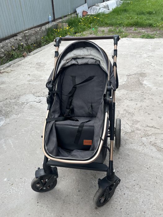Коляска 3в1 6айғана қолданылған