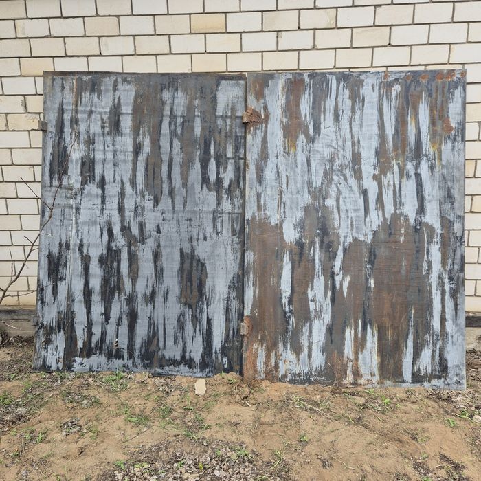 Ворота гаражные продам