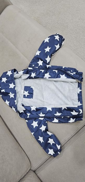 Продам ветровку на мальчика