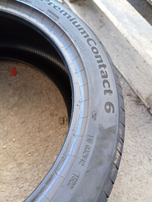 Перфектни 2бр.225/44/17 Continental PC6 dot1522