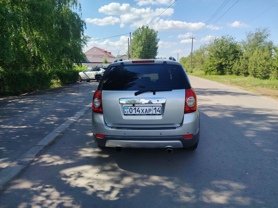 Продам Шевроле Каптива