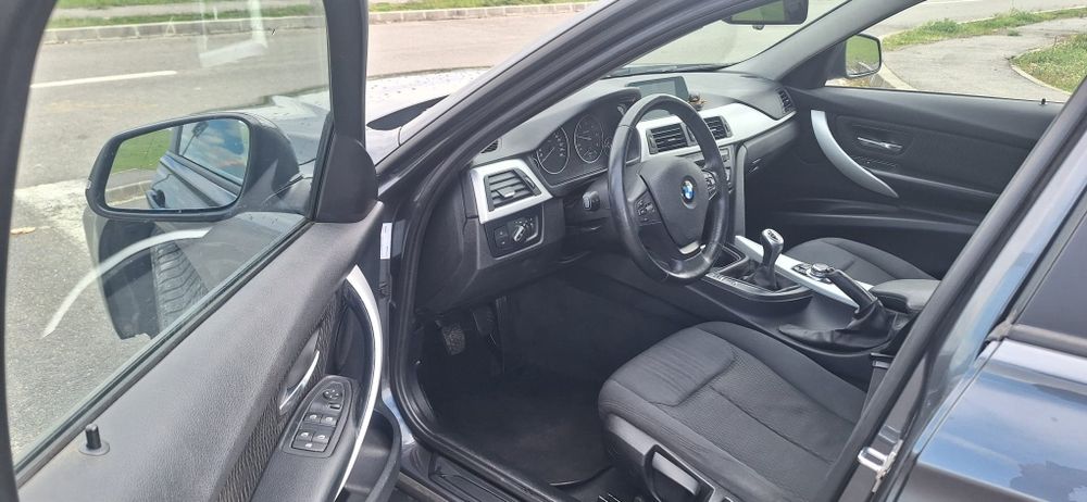 Bmw f30  2013 ,2000 diszel 143 cp
