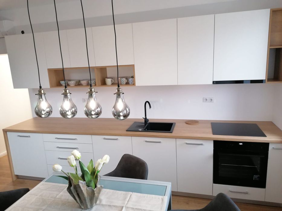 Apartament 2 camere de închiriat