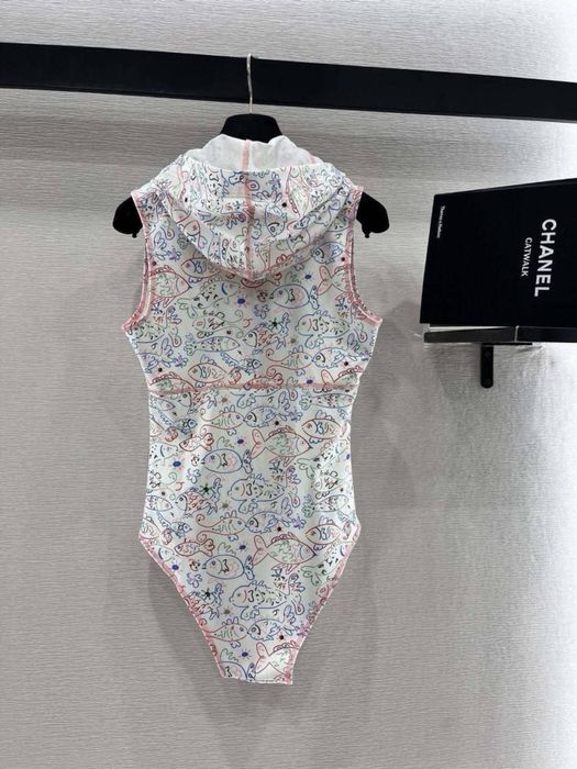 Бански alaia gucci balenciaga chanel