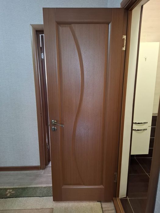 Продаётся добротные двери