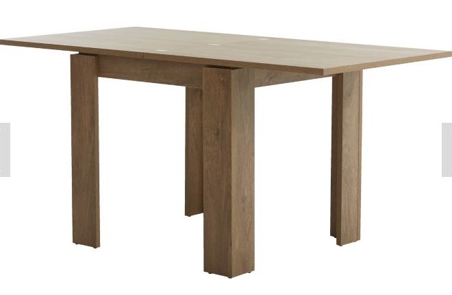 Разтегателна трапезна маса