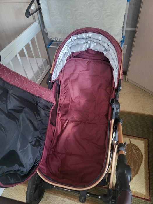 Продаётся коляска в хорошем состоянии