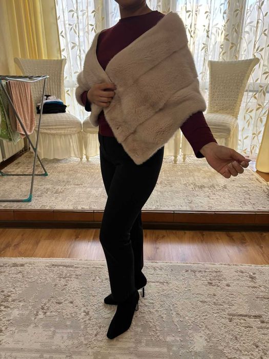 Продам шубу норковую