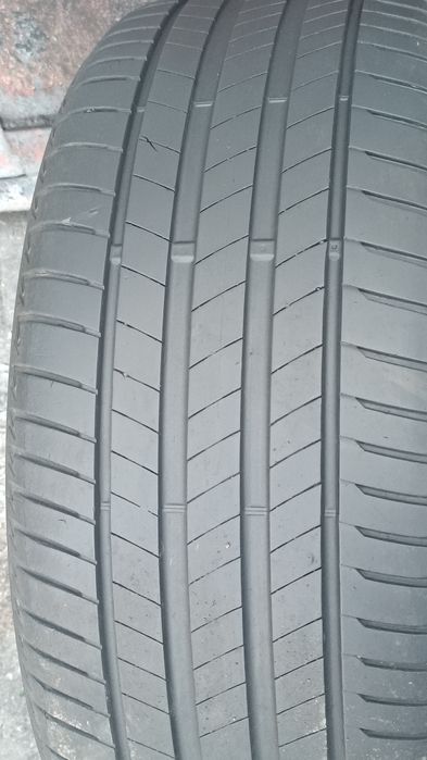 245/45/18 Bridgestone