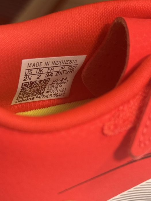 Сороконожки Adidas