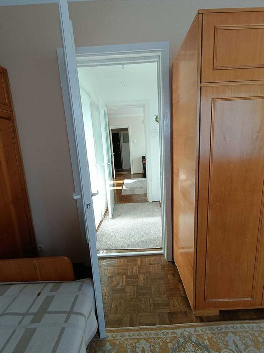 Persoana Fizică Vând apartament 2 camere zona Victoria