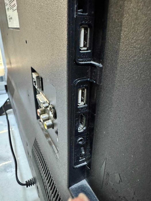 Smart телевизор Finlux 32FFB5001