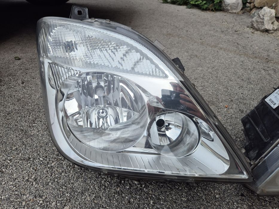 Ляв десен фар Мерцедес Спринтер фарове Mercedes Sprinter