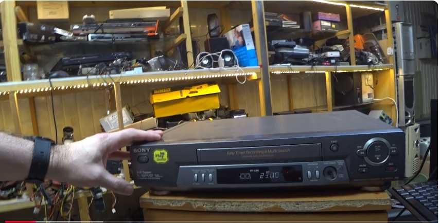 Продается Видеомагнитофон Slv-ED313