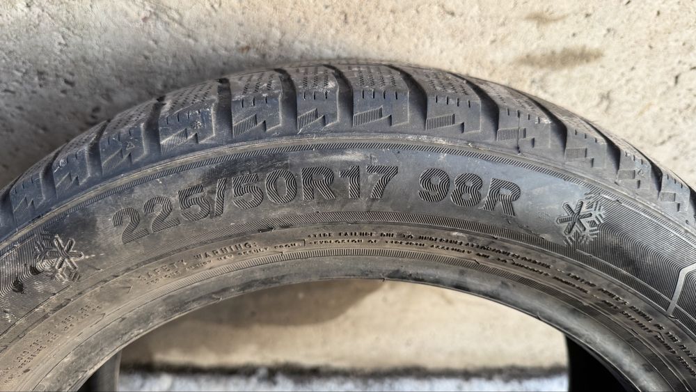 Продам зимние шины Triangle 225/50 R17