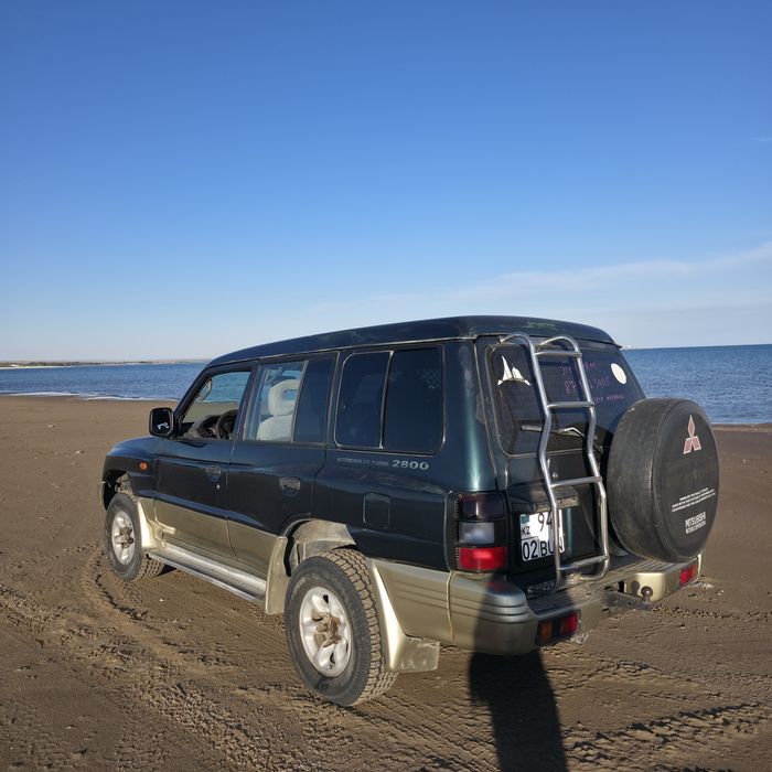 Mitsubishi pajero