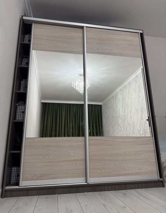 Продам шкаф купе