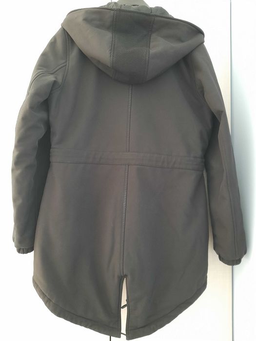 Продавам зимно яке