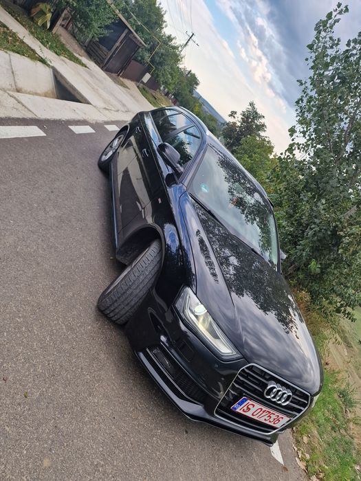 Vând Audi A4 B8.5