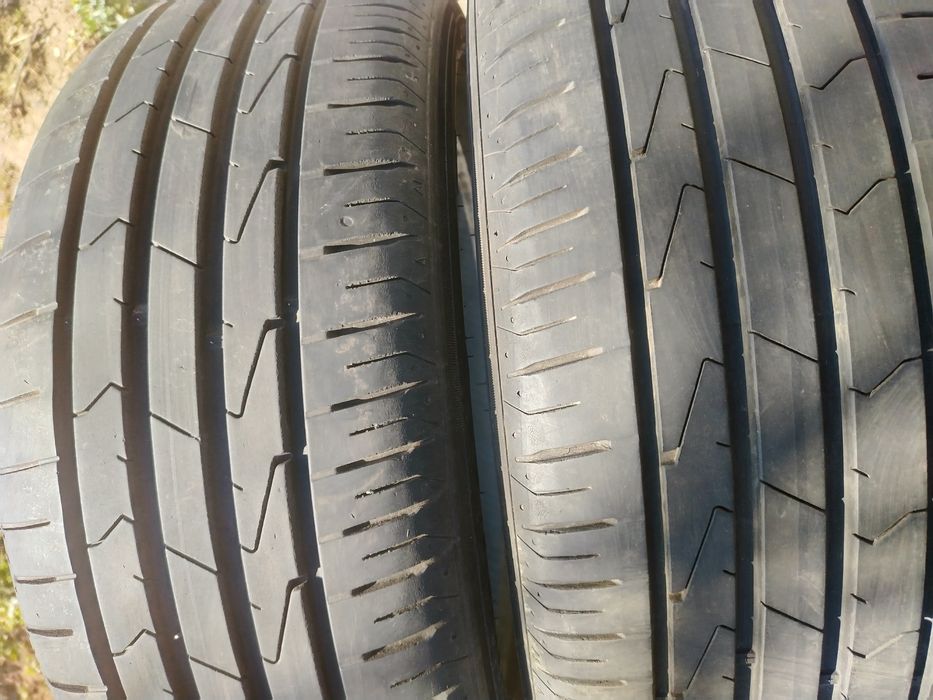 Гуми два броя 205/50/17