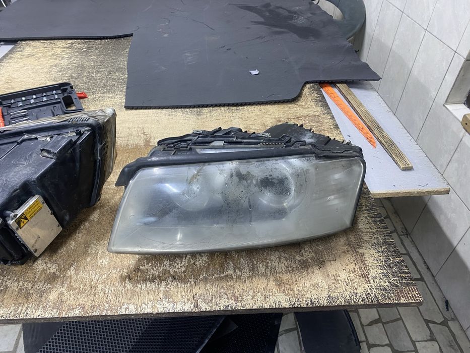 Продам фары ауди а 8д 3кузов 2004 год