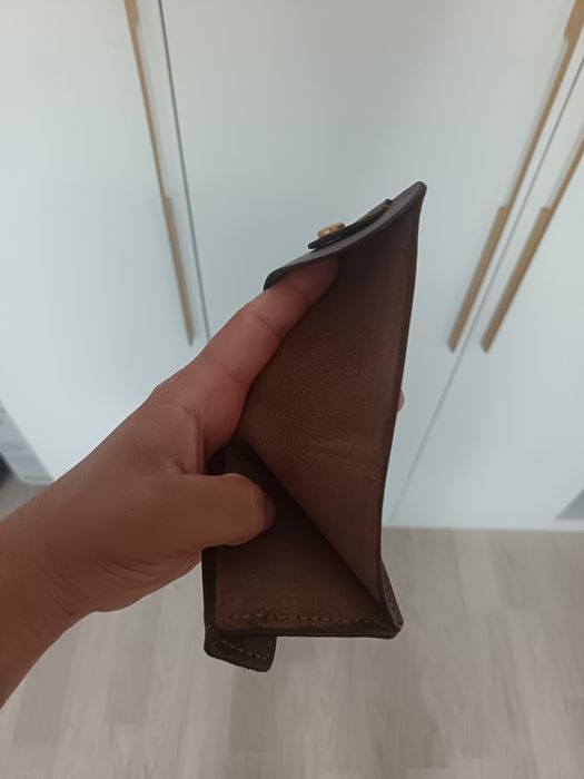 Портмоне     . Маленький удобный