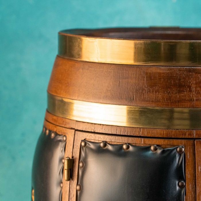 Антикварный мини-бар