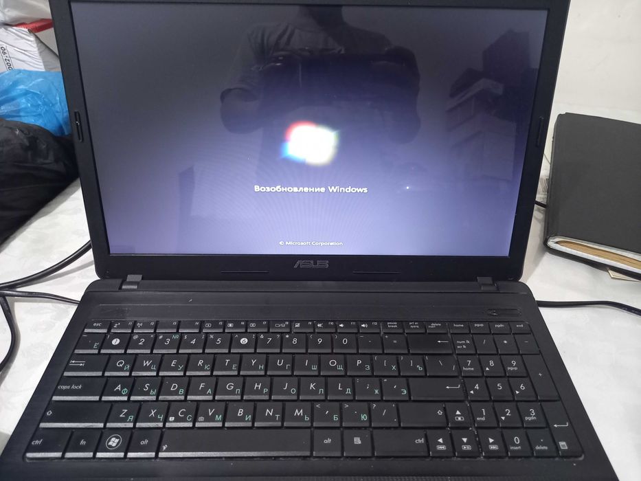 Asus X54H notebook 2011 xolati yaxshi ishlaydi aniq oladiganlar qilsin