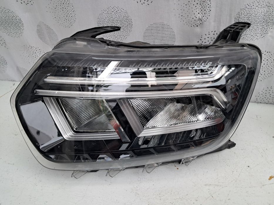 Фар Dacia Duster  led 2022 г