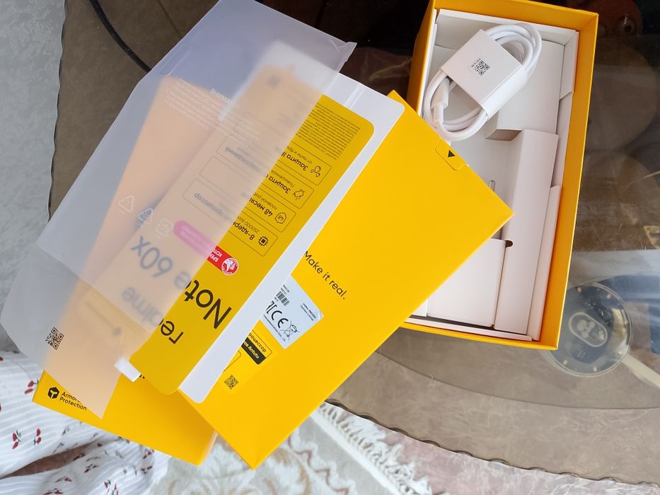 Продам телефон realme  60x  новый