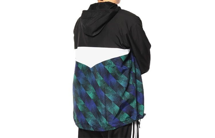 Горнище Adidas           .